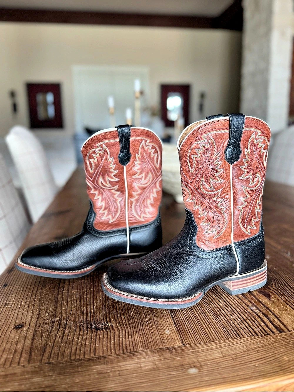 Ariat Men’s Western Cowboy Boots US 10 EE (wide)